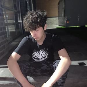 Meet your Posher, Darrell